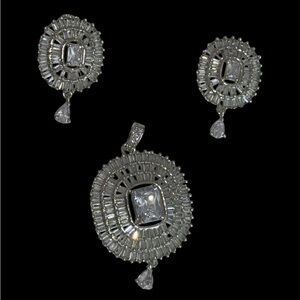 Exquisite Cubic Zirconia Pendant and Earrings Set - NEW in BOX